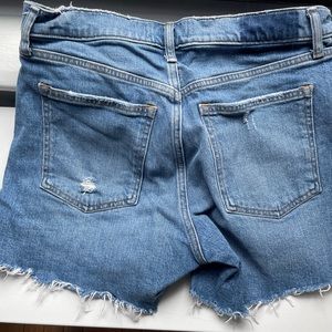 Abercrombie 4 Mom Short High Rise